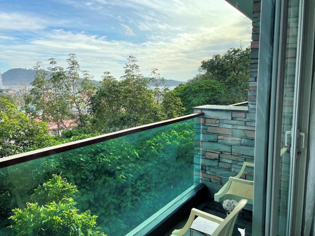 Emerald Terrace Apartments By Lofty Patong Exterior photo