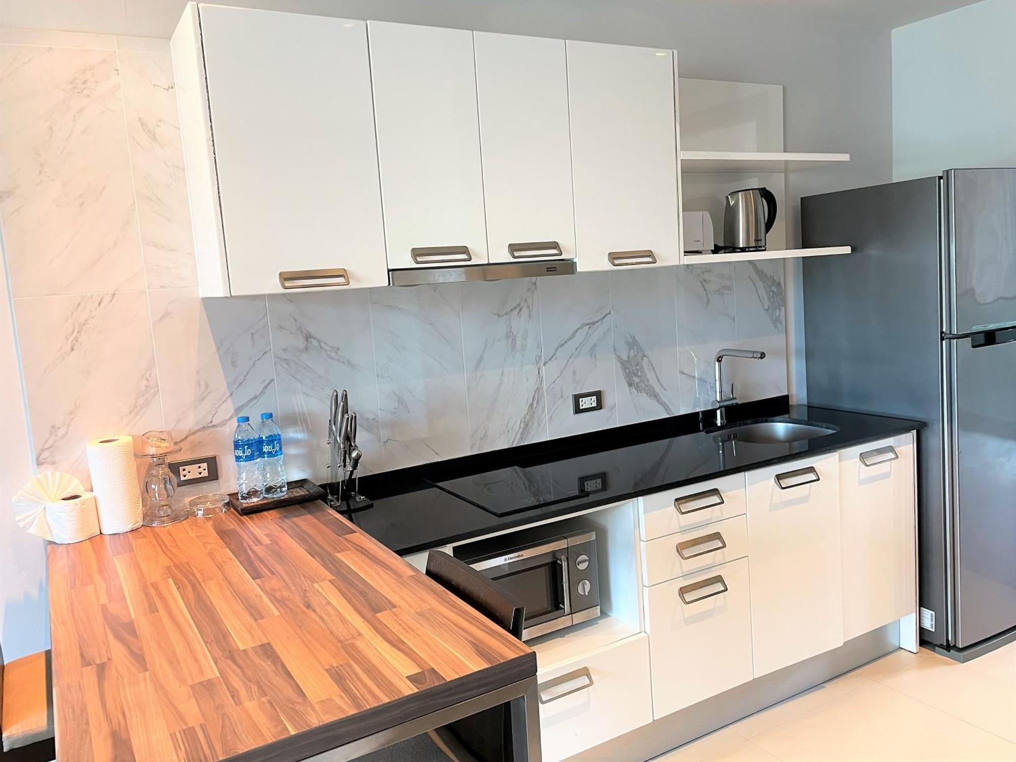 Emerald Terrace Apartments By Lofty Patong Exterior photo